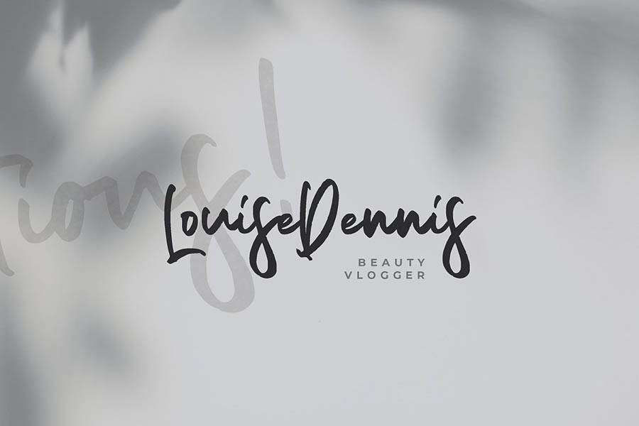 Aedesty Script Demo Font sample